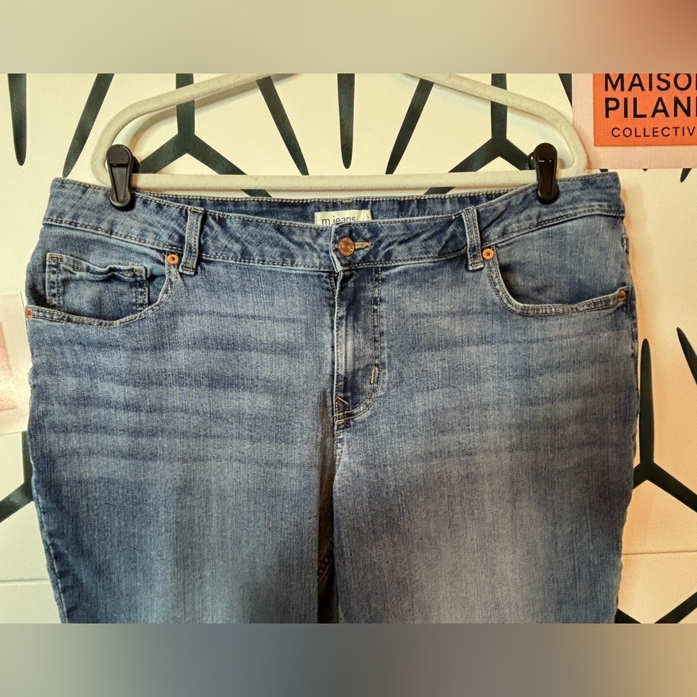 M. Jeans by Maurice’s Slim Straight Mid-Rise Jeans Women’s Size 18 - Picture 5 of 10